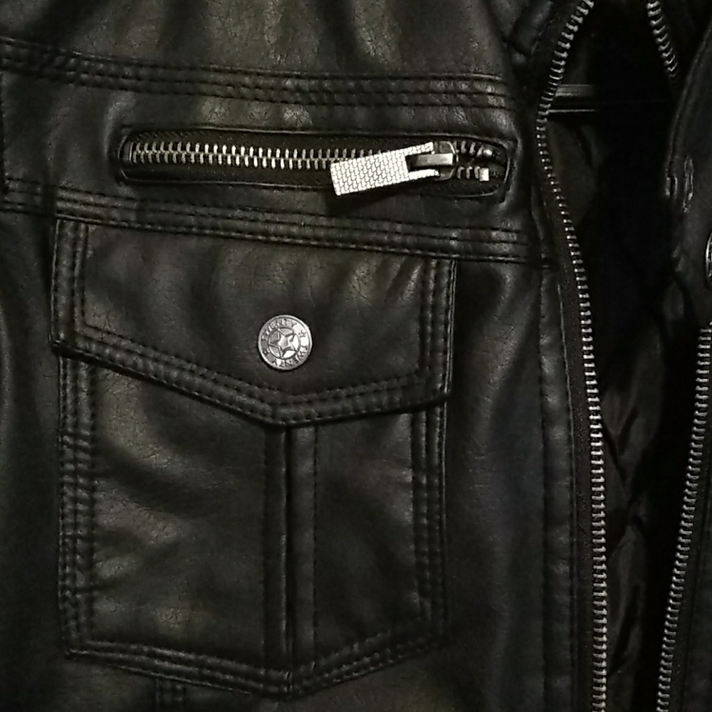 Boys winter Jacket - Picture 3 of 3